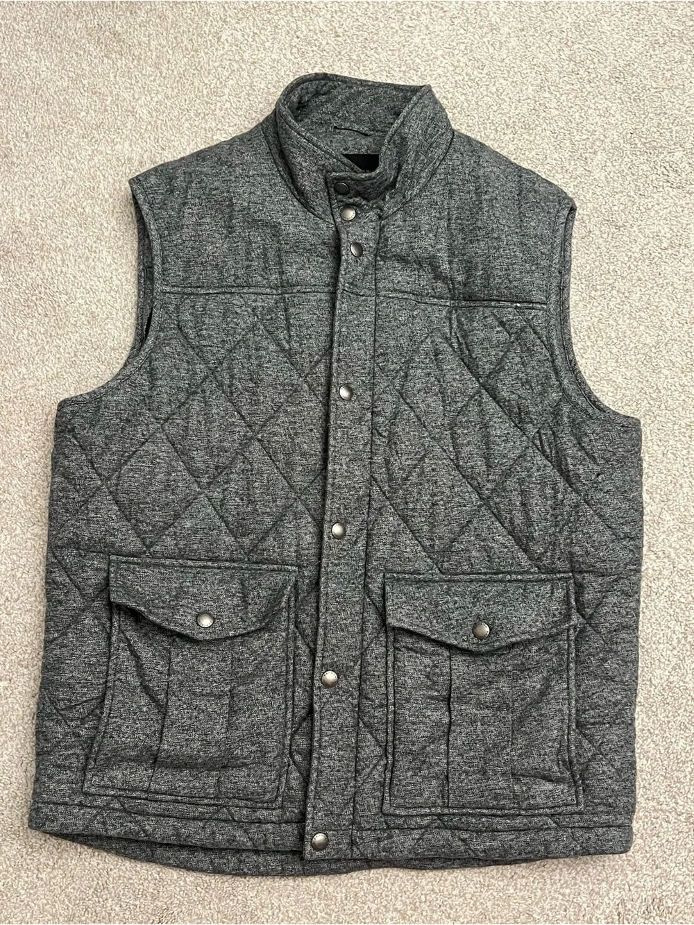Banana Republic Quilted Vest - Charcoal Gray men size large